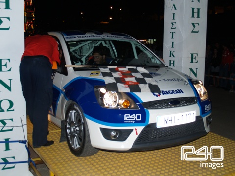 11. KOYTΣΜΑΝΗΣ - ΜΑΥΡΟΣ