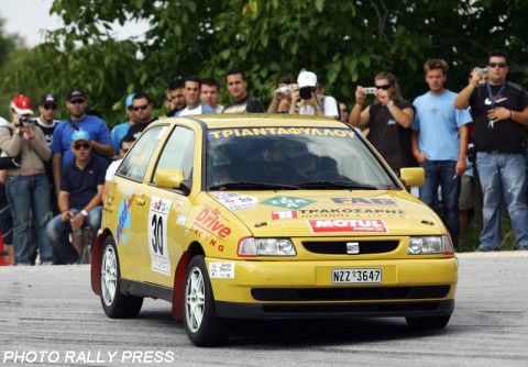 Τριανταφύλλου Νίκος